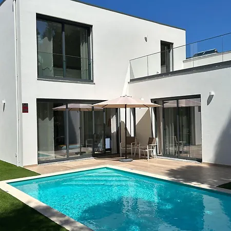 Pampelonne Tatil Evi São Martinho do Porto